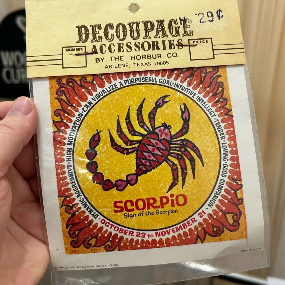 Vintage Scorpio Decoupage Accessories - Picture 5 of 6
